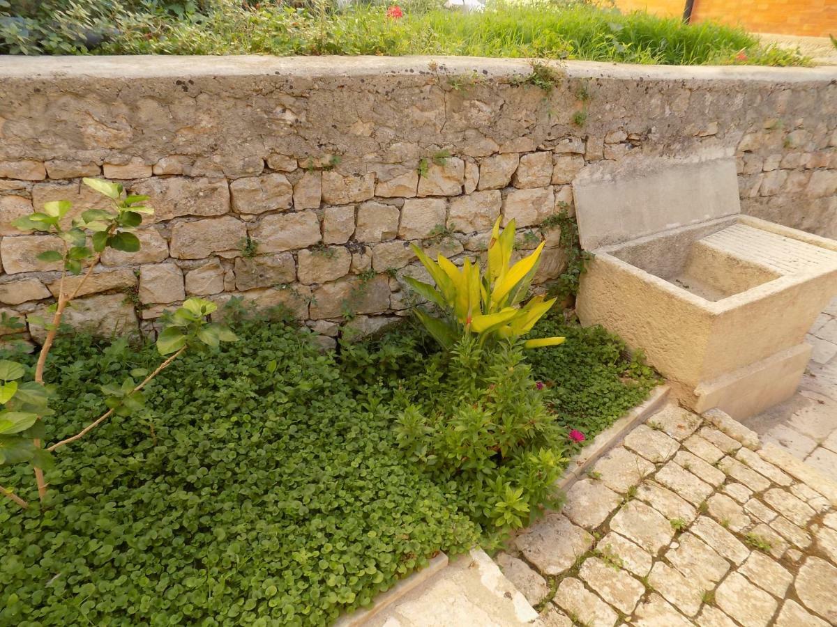 Garden&House Amore Vero Modica Buitenkant foto